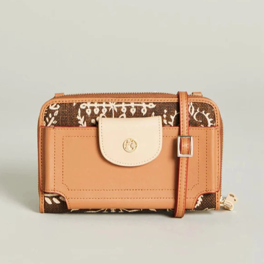 Spartina outlet crossbody phone