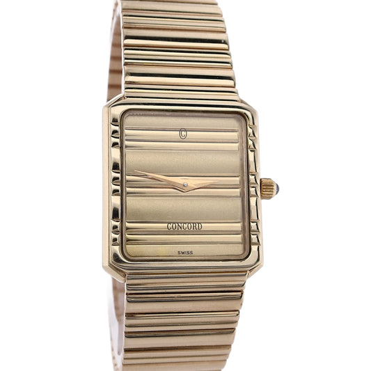 Estate Concord Vintage Ladies 14 Karat Yellow Gold Dameuri Rectangular Grooved Gold Dial and Bracelet 20-61-0679-C41