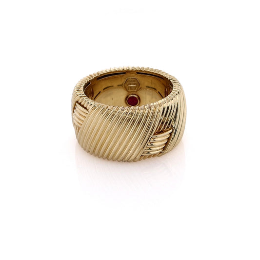 Estate Roberto Coin 18 Karat Yellow Gold 11.8mm Wide Ribbed Woven Design Ruby Ring