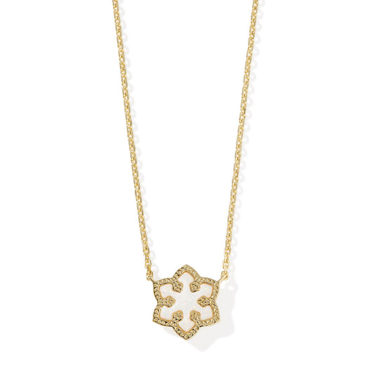 Kendra Scott Snowflake Short Pendant Necklace