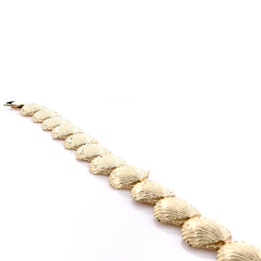 Estate 14k Yellow Gold Diamond Cut Sea Shell Bracelet