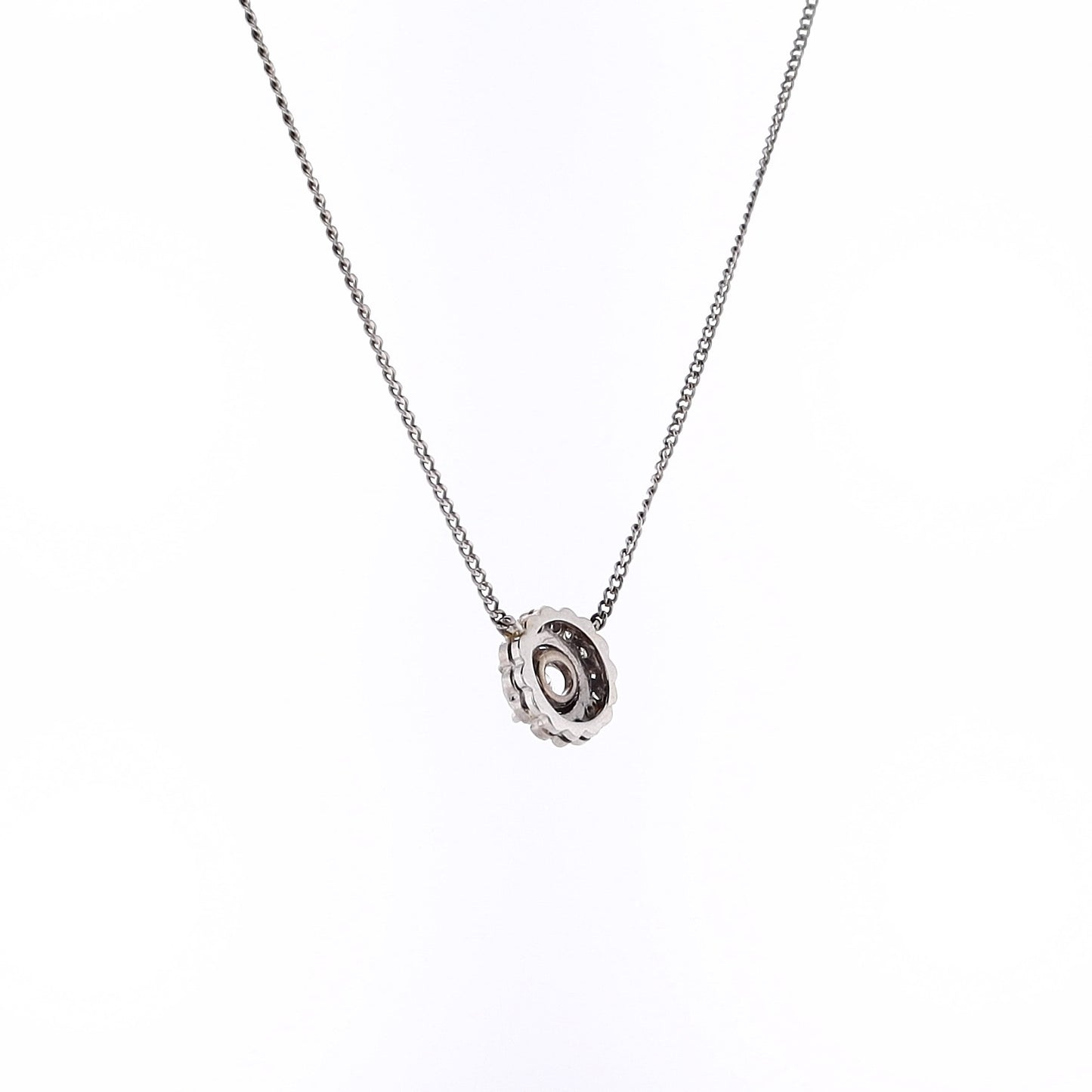 Estate 14 Karat White Gold Stationary Diamond Pendant Necklace