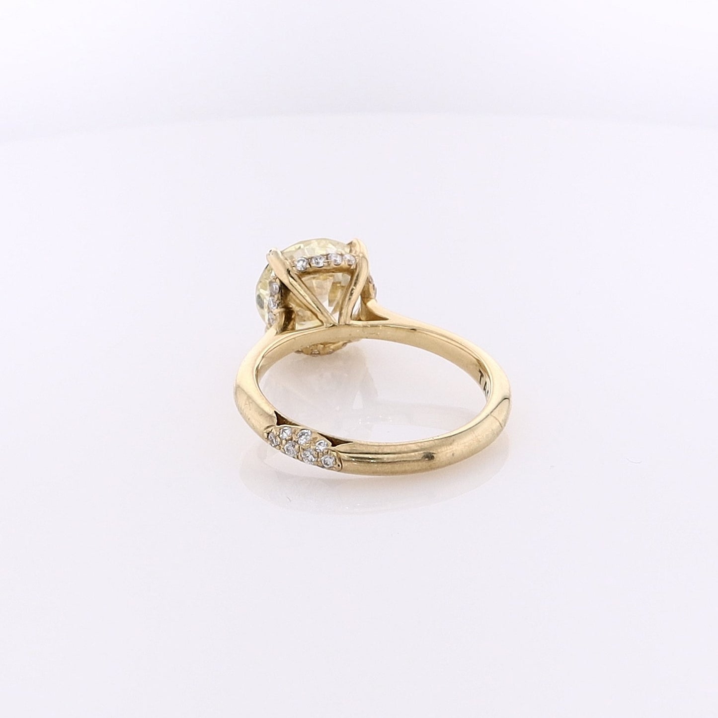 Estate Tacori 18 Karat Yellow Gold Diamond Engagement Ring